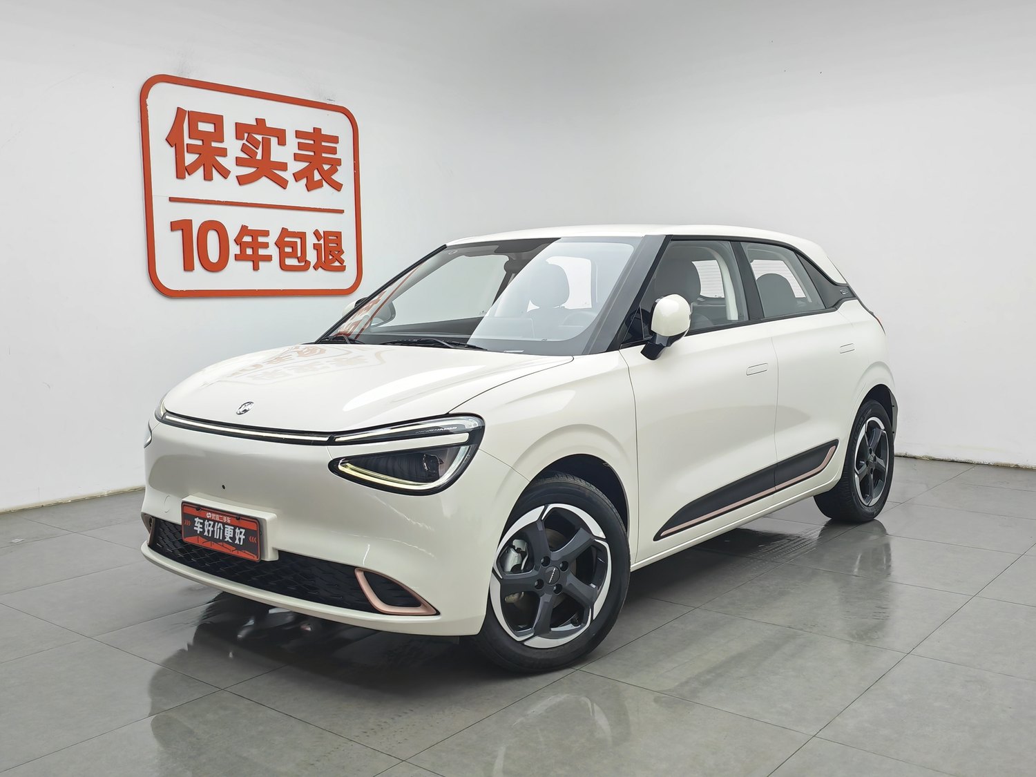 Used Dongfeng Nammi 01 2024