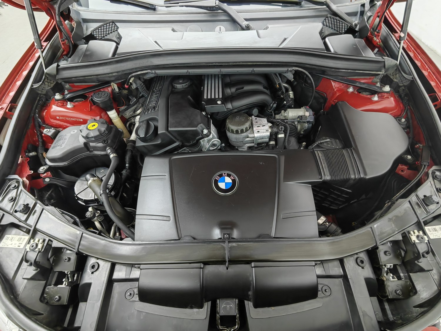 Used BMW X1 2013 2.0 AT
