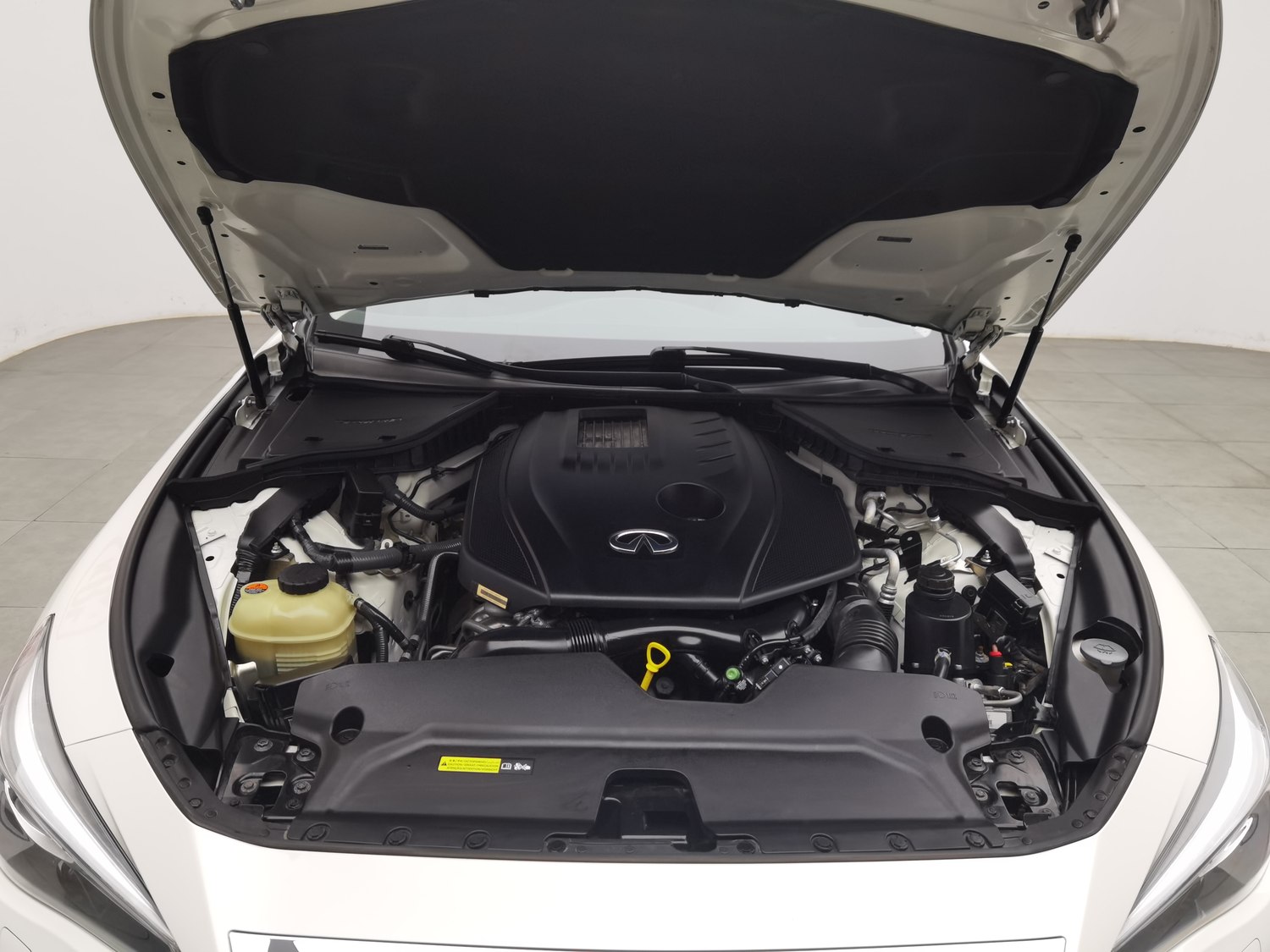 Used Infiniti Q50L 2022 2.0 AT