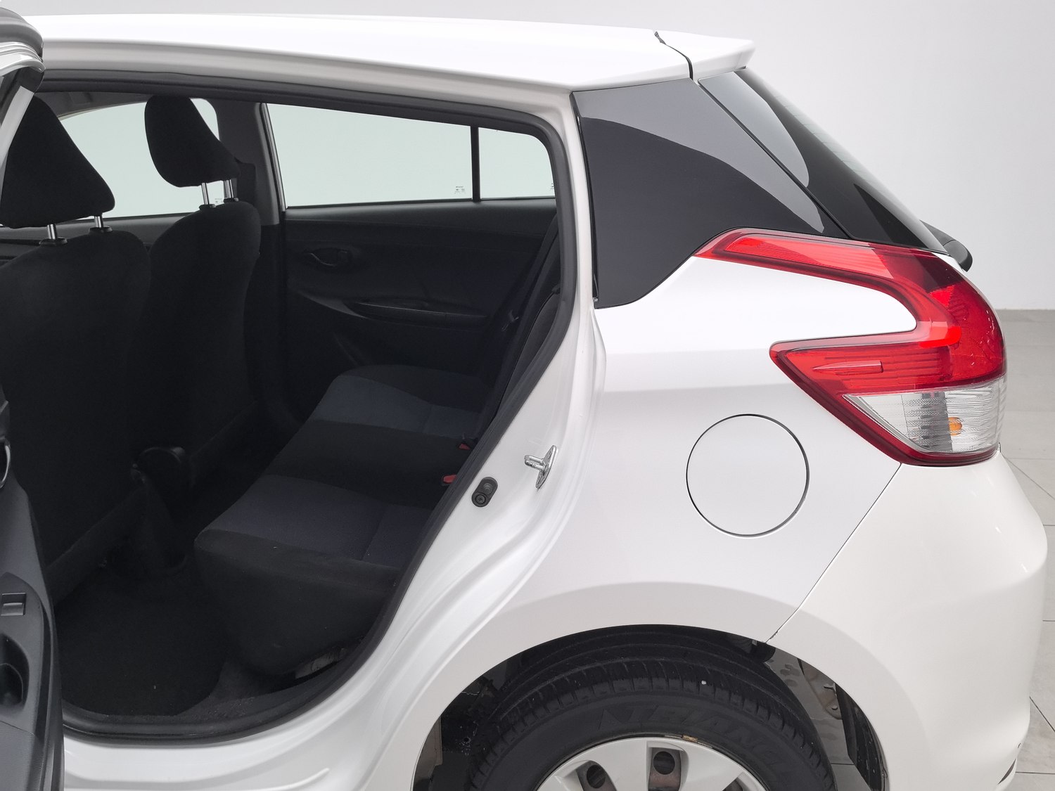Used Toyota YARiS L 2014 1.3 MT
