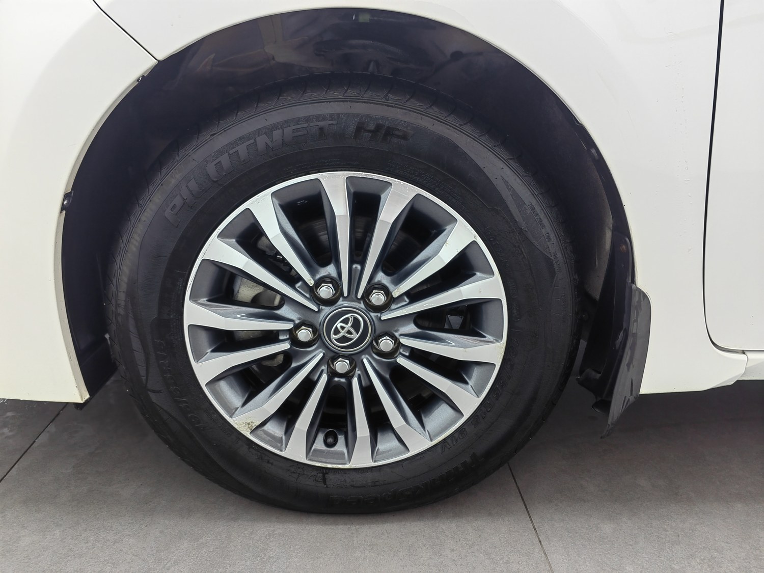 Used Toyota Corolla 2017 1.2 AT