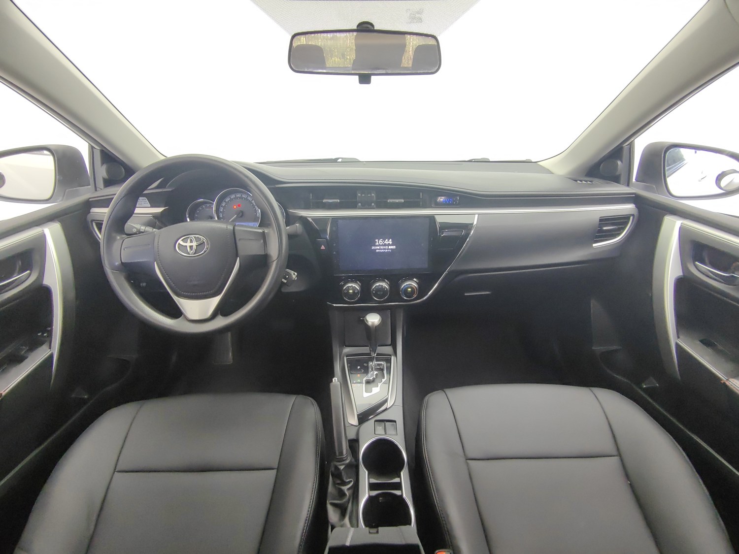 Used Toyota Corolla 2014 1.6 AT