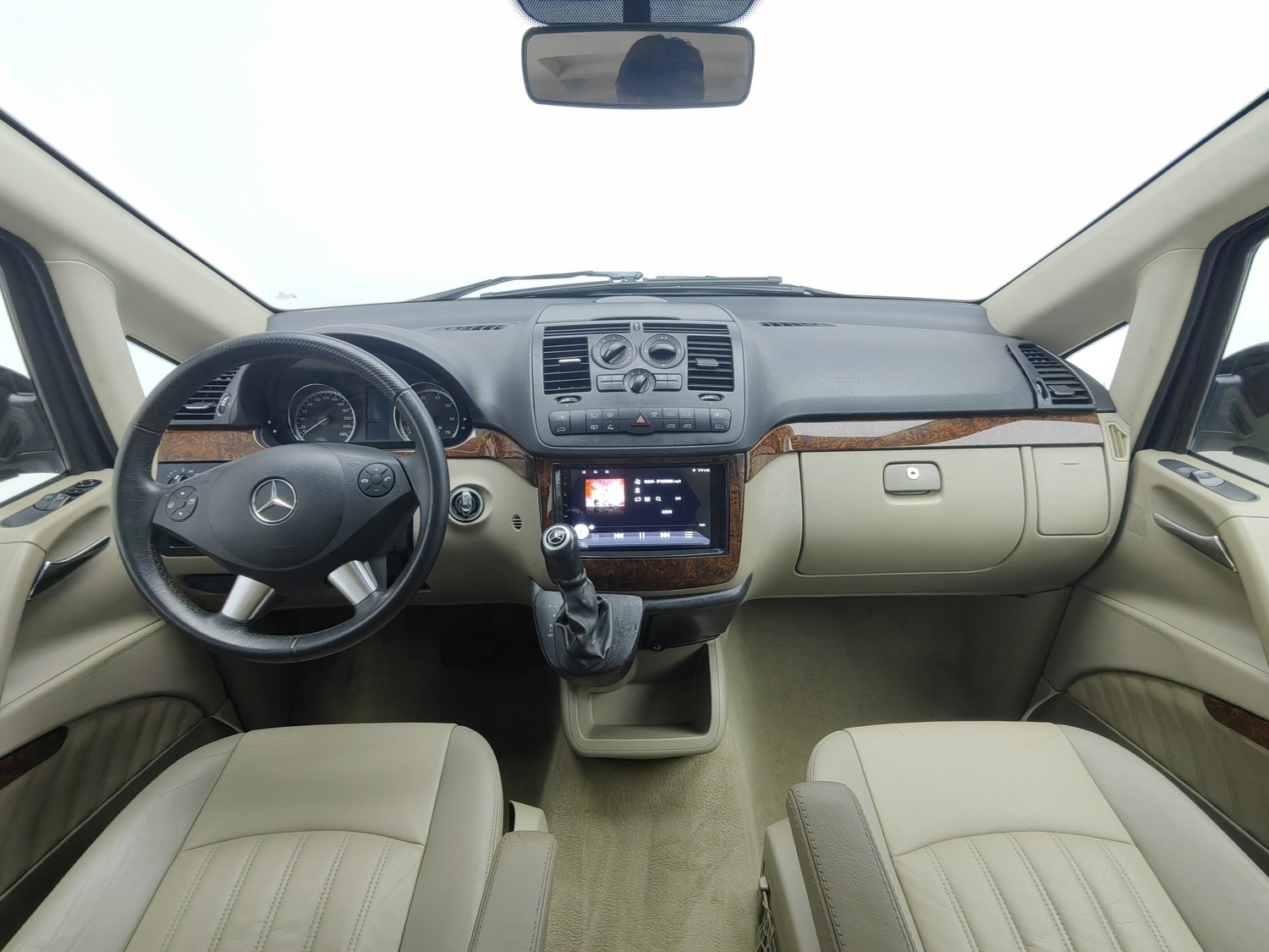 Used Mercedes-Benz Viano 2013 3.0 AT
