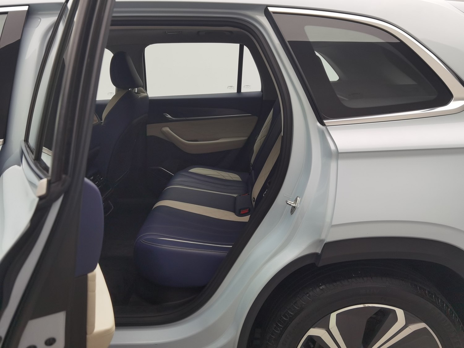 Used Geely Xingyue L 2022 1.5 AT