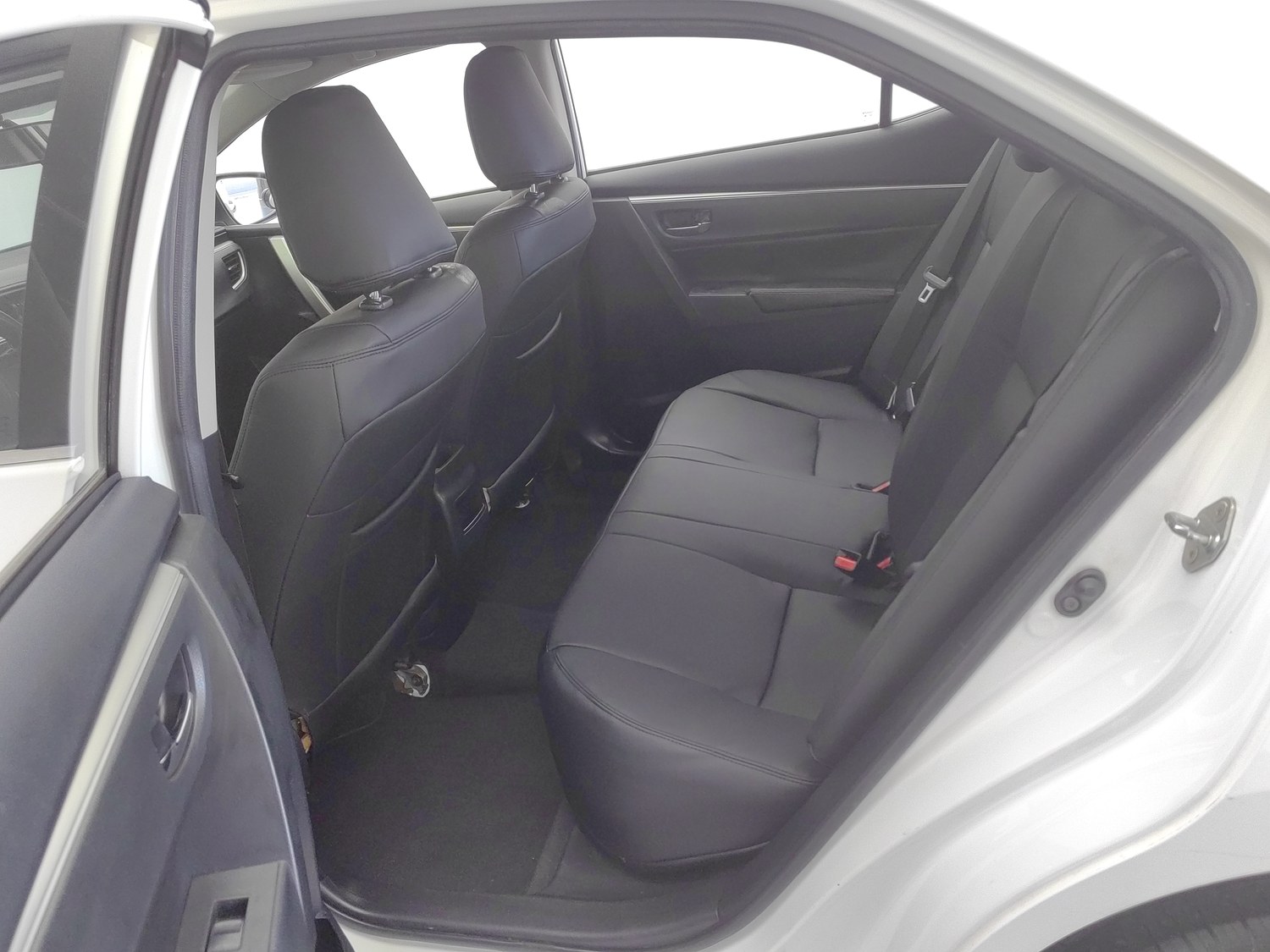 Used Toyota Corolla 2014 1.6 AT