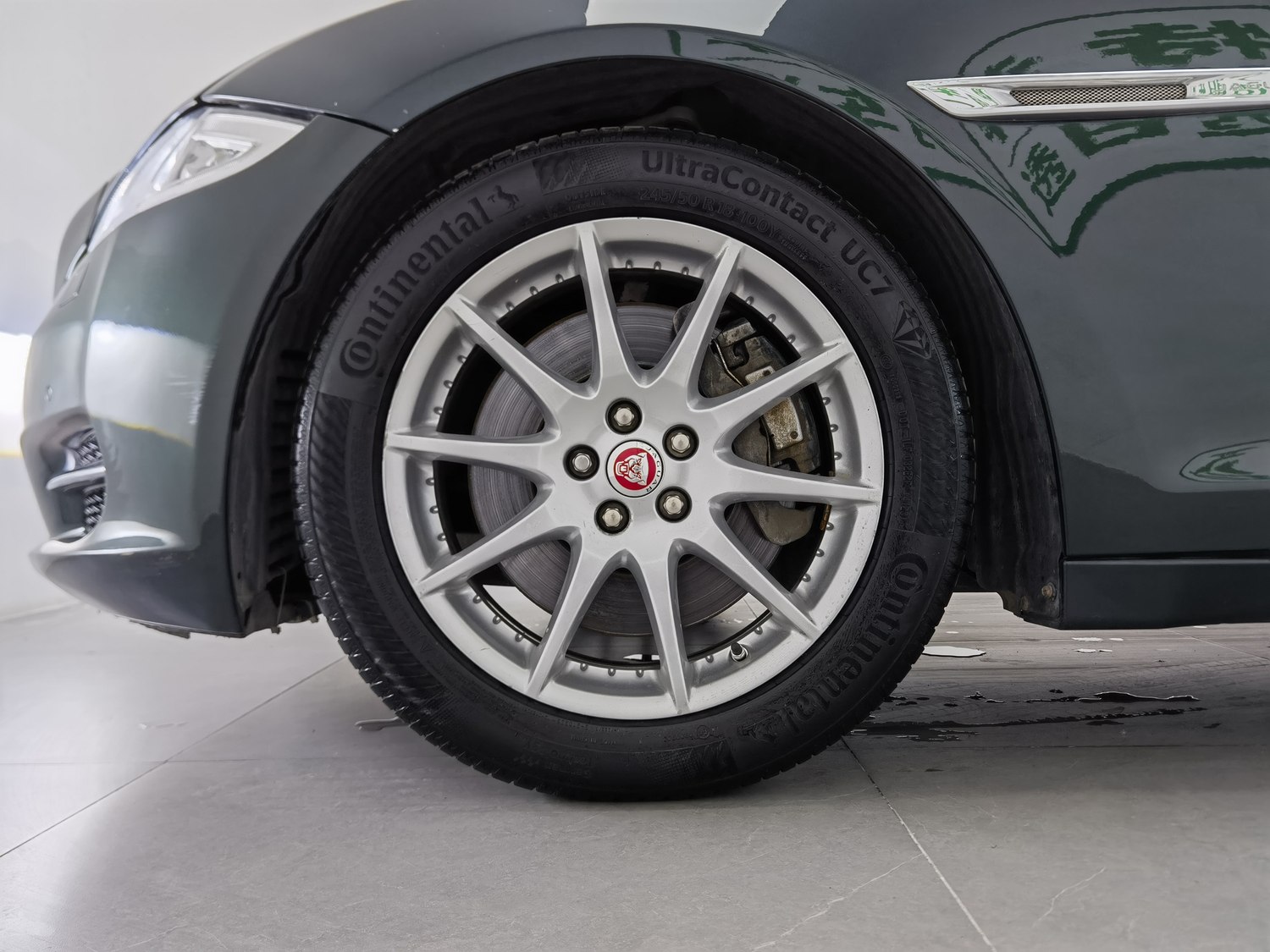 Used Jaguar XJ 2014 2.0 AT