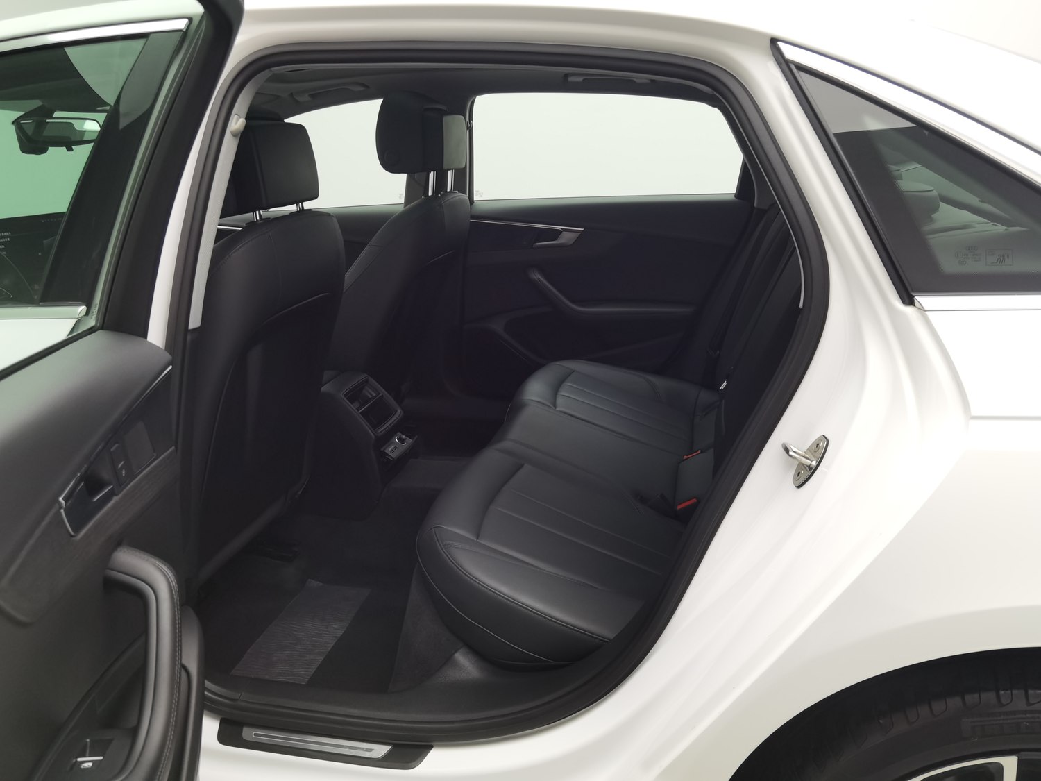 Used Audi A4L 2022 2.0 AT