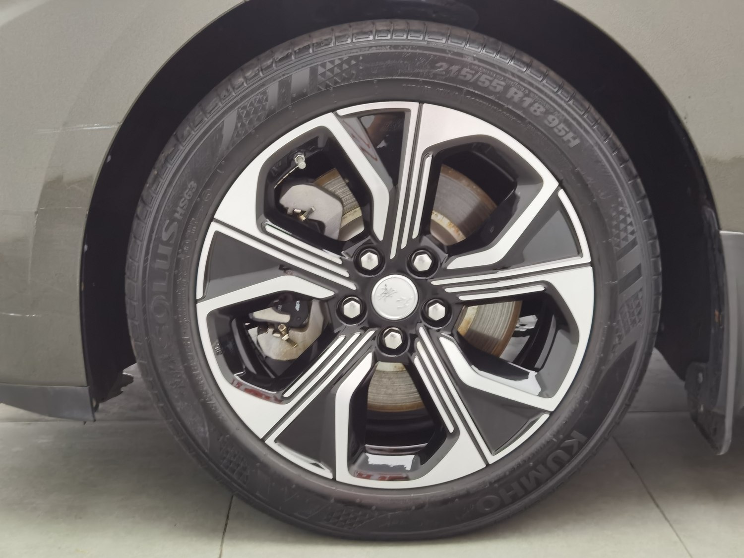 Used Hongqi E-QM5 2023
