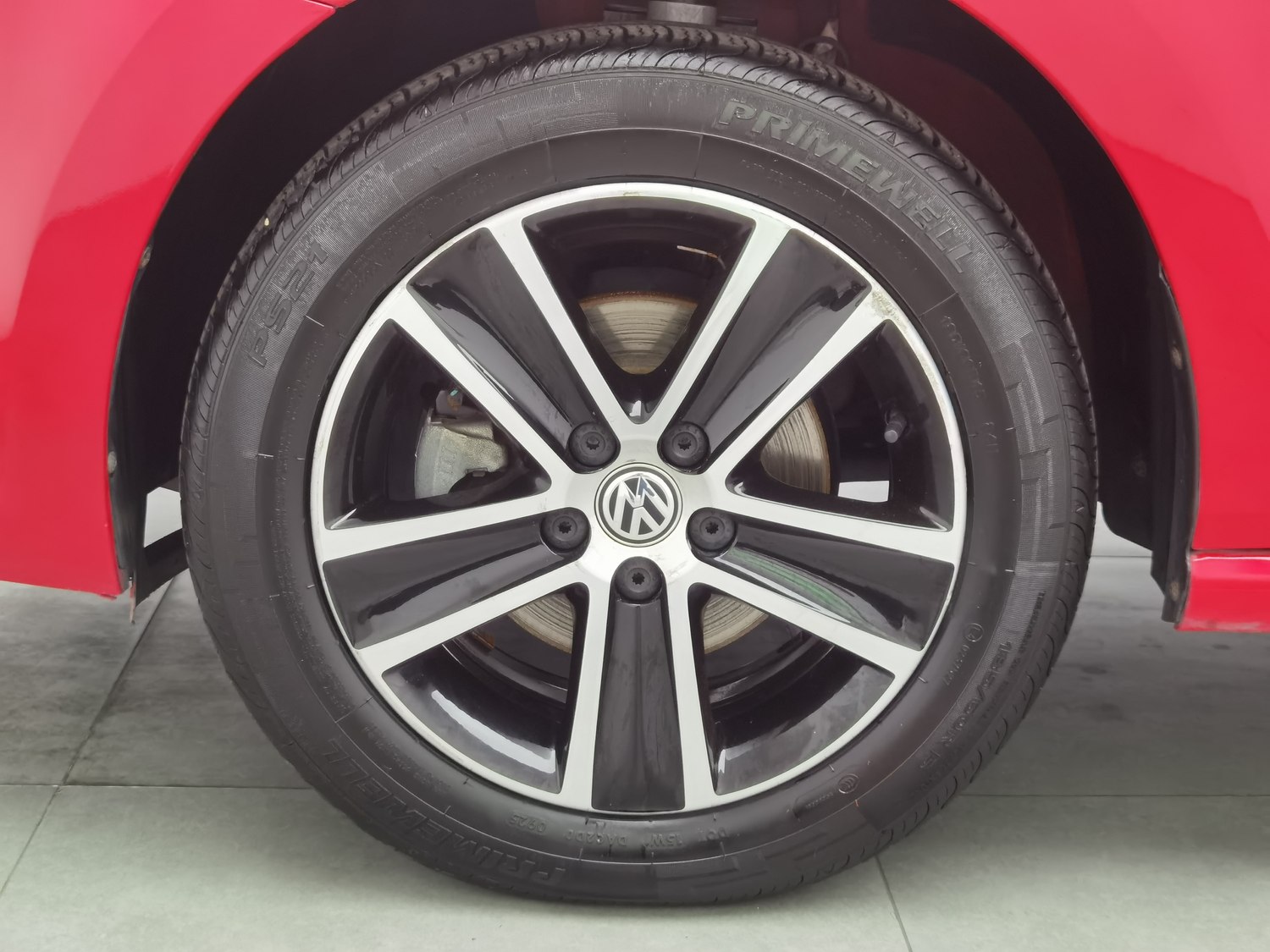 Used Volkswagen Polo 2014 1.6 AT