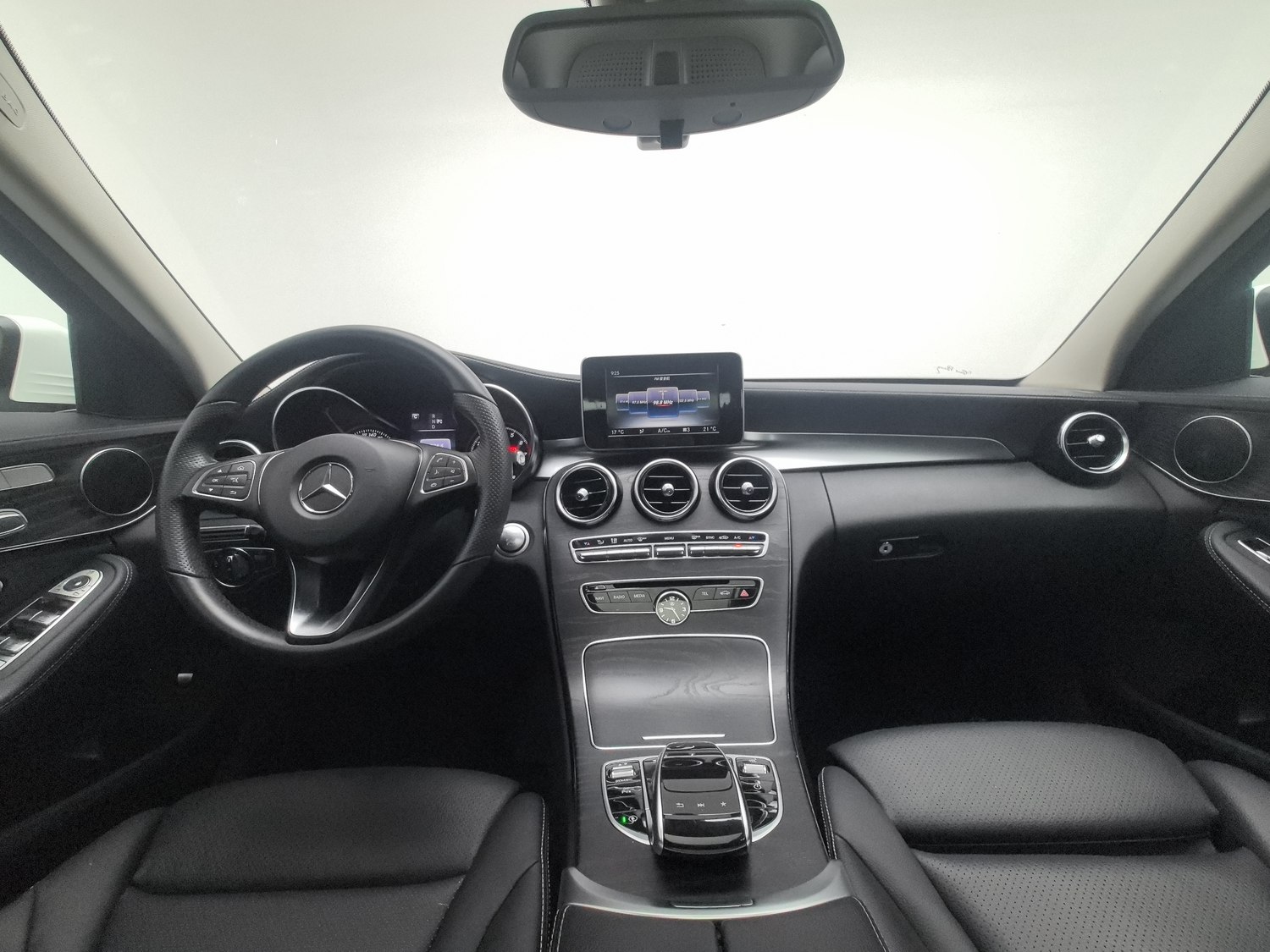 Used Mercedes-Benz C-Class 2017 2.0 AT