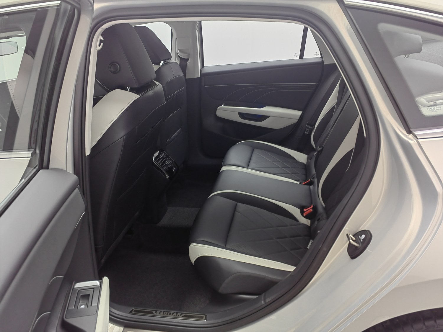 Used Volkswagen Sagitar 2026 1.5 AT