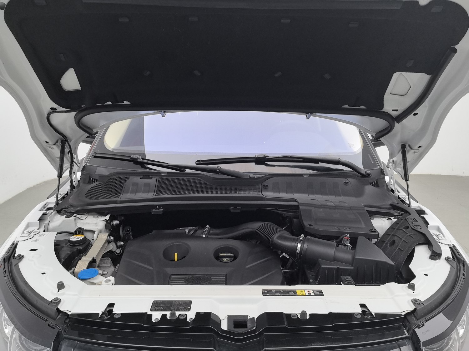 Used Land Rover Range Rover Evoque 2015 2.0 AT
