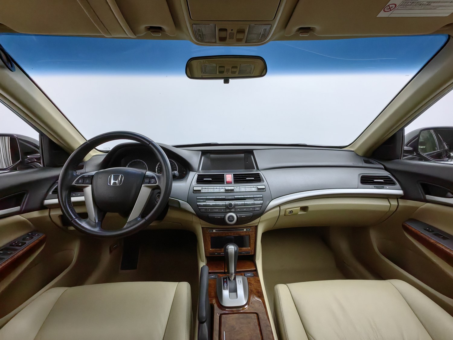 Used Honda Accord 2011 2.0 AT
