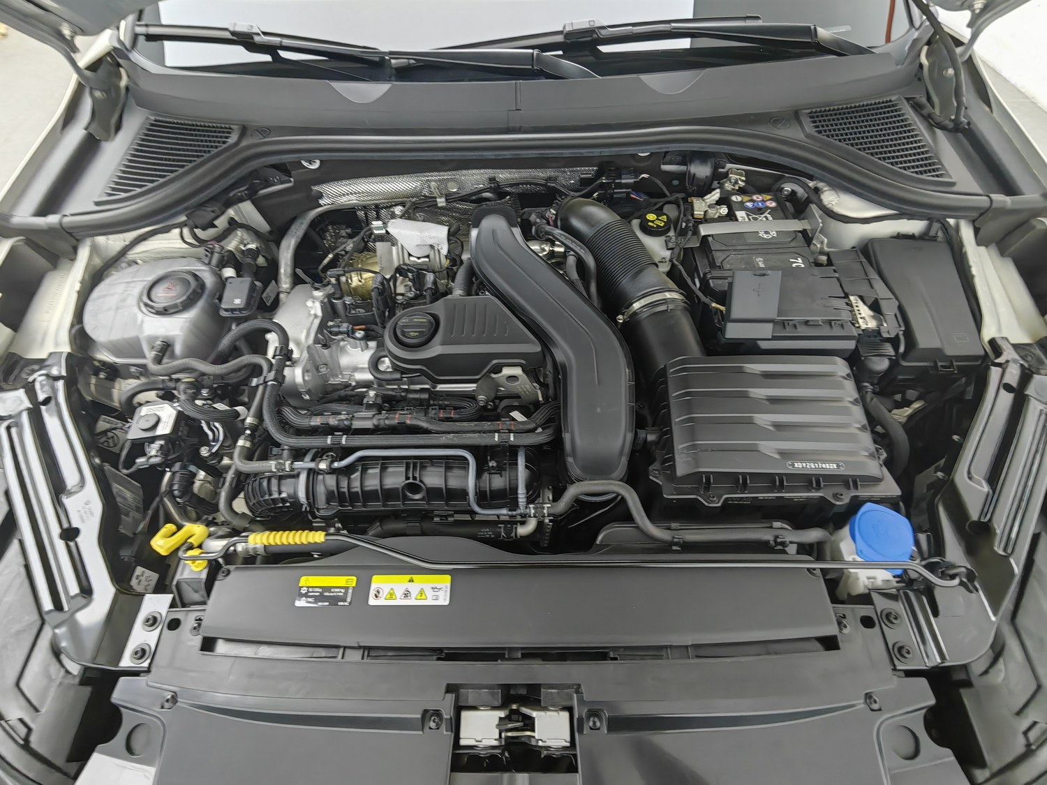 Used Volkswagen Sagitar 2026 1.5 AT