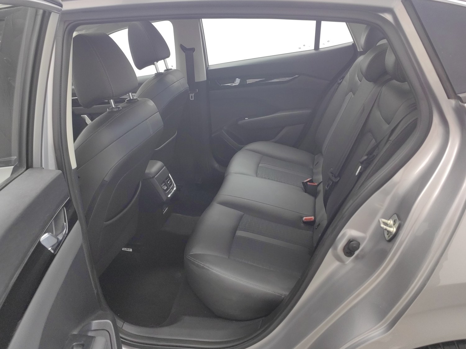 Used Dongfeng Aeolus Yixuan 2020 1.5 AT