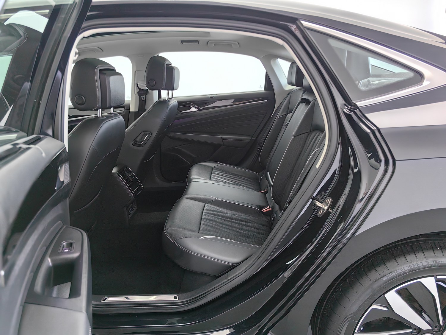 Used Volkswagen Passat 2022 2.0 AT