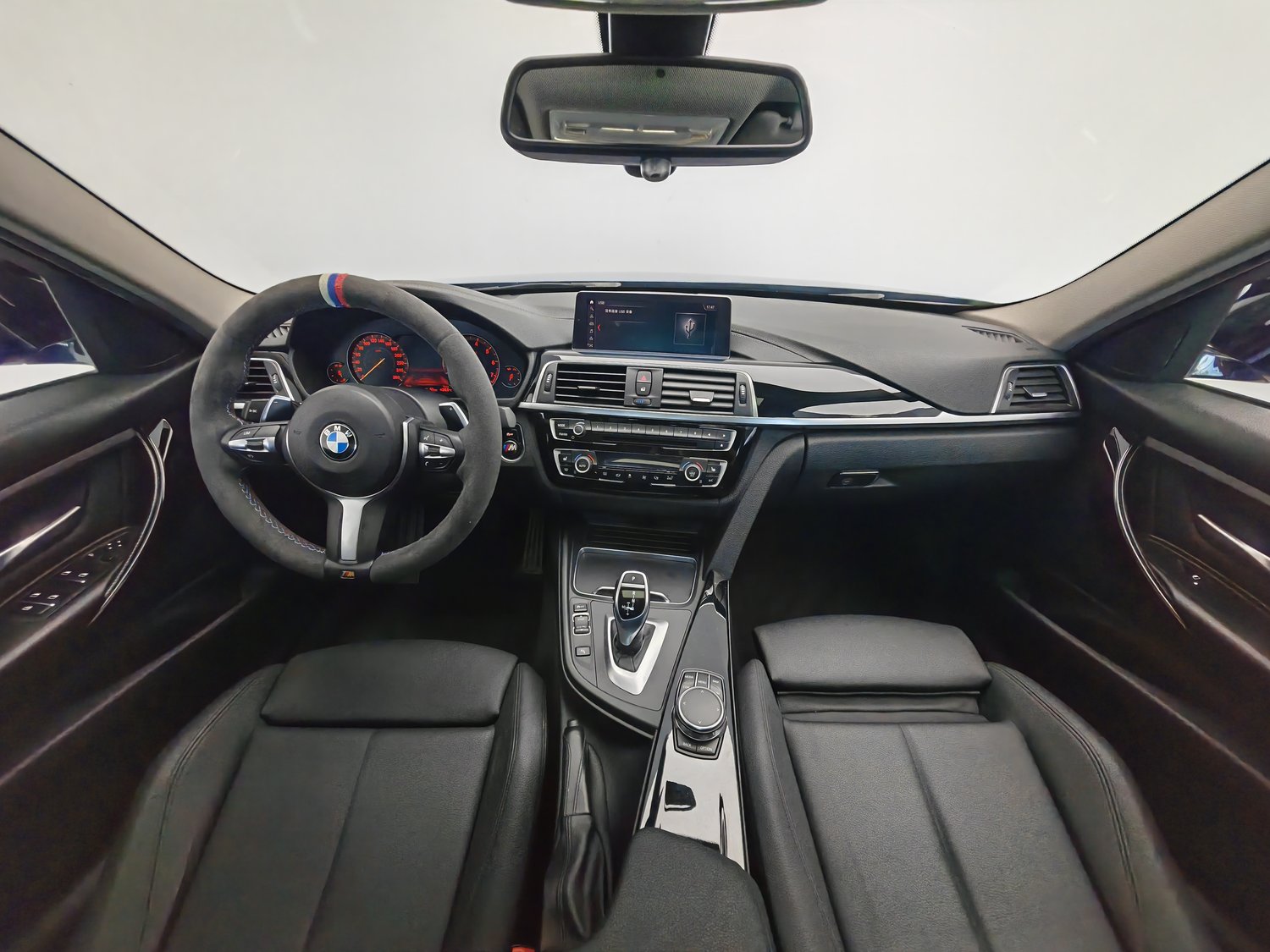 Used BMW THE3 2018 2.0 AT