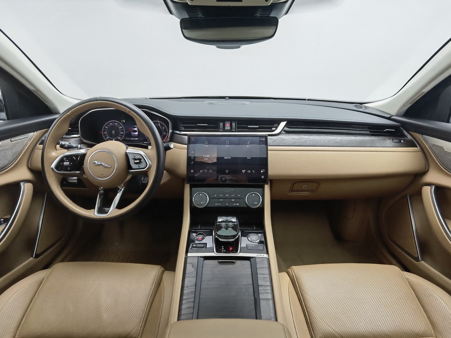 Used Jaguar XFL 2023 2.0 AT