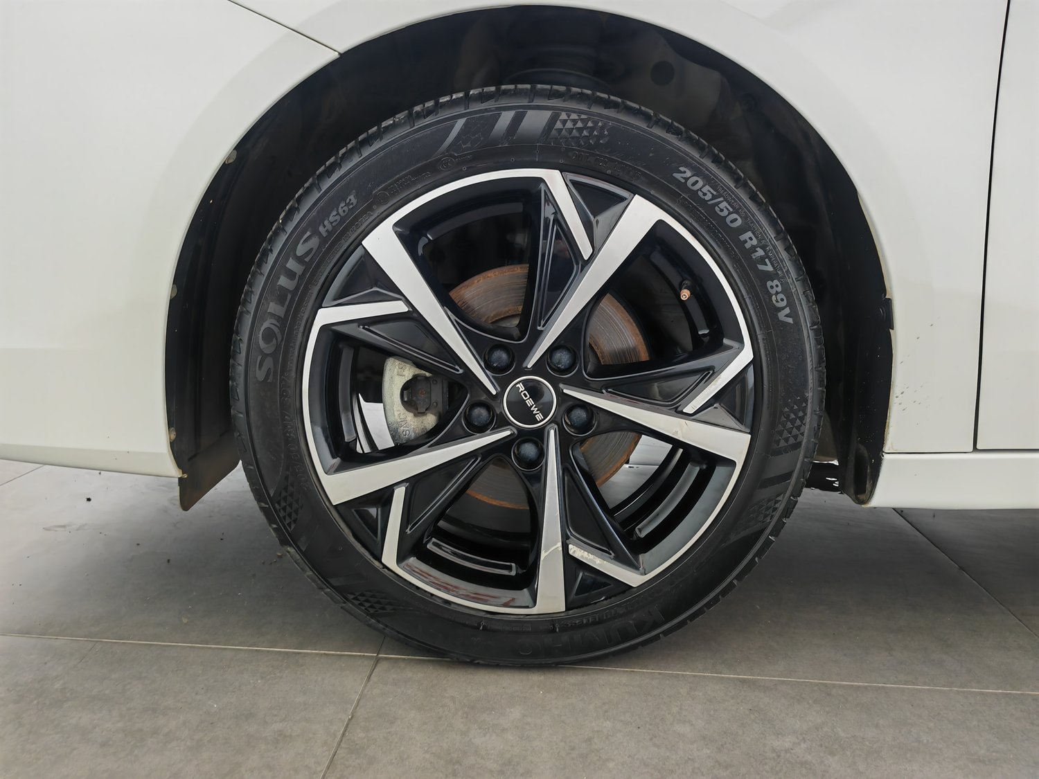 Used Roewe i5 2023 1.5 AT