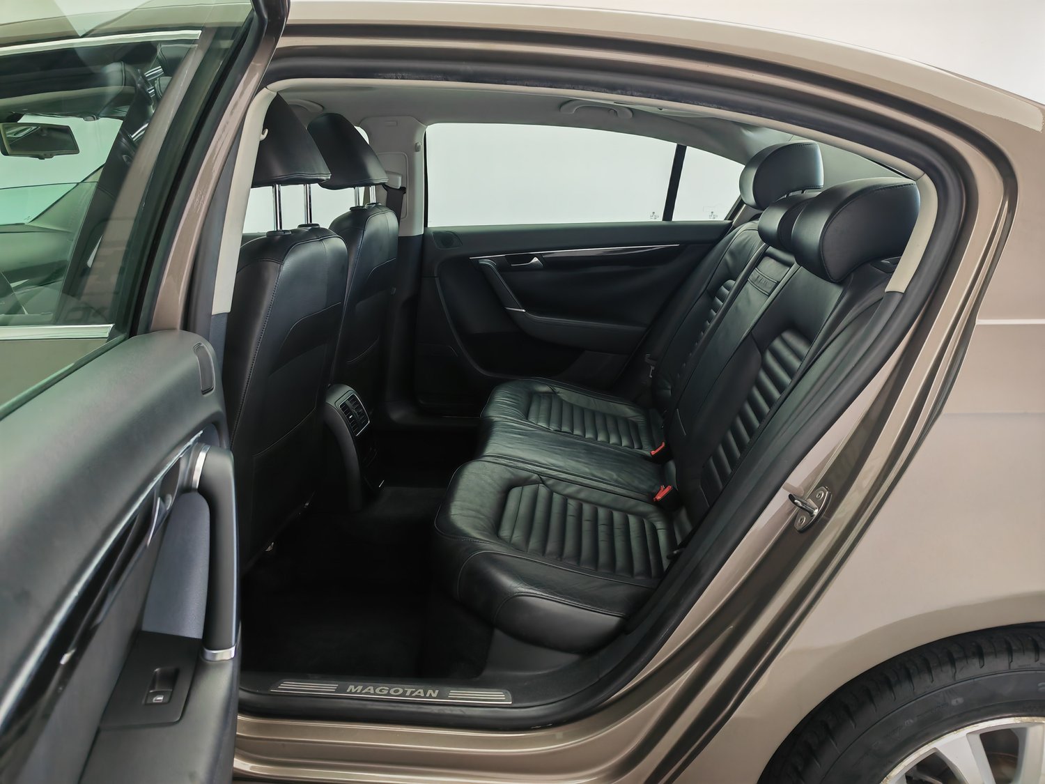 Used Volkswagen Magotan 2012 1.8 AT