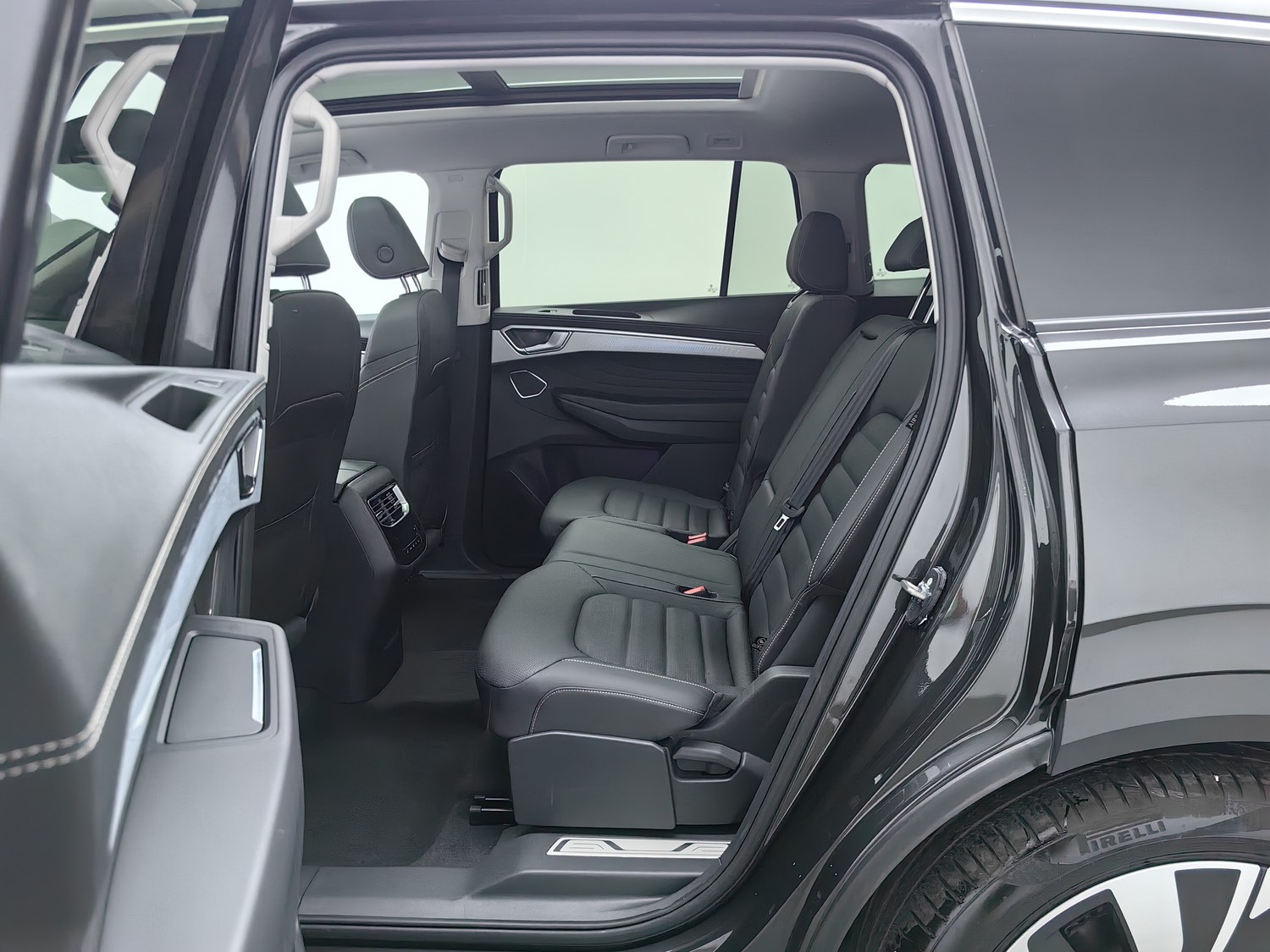 Used Volkswagen Talagon 2025 2.0 AT