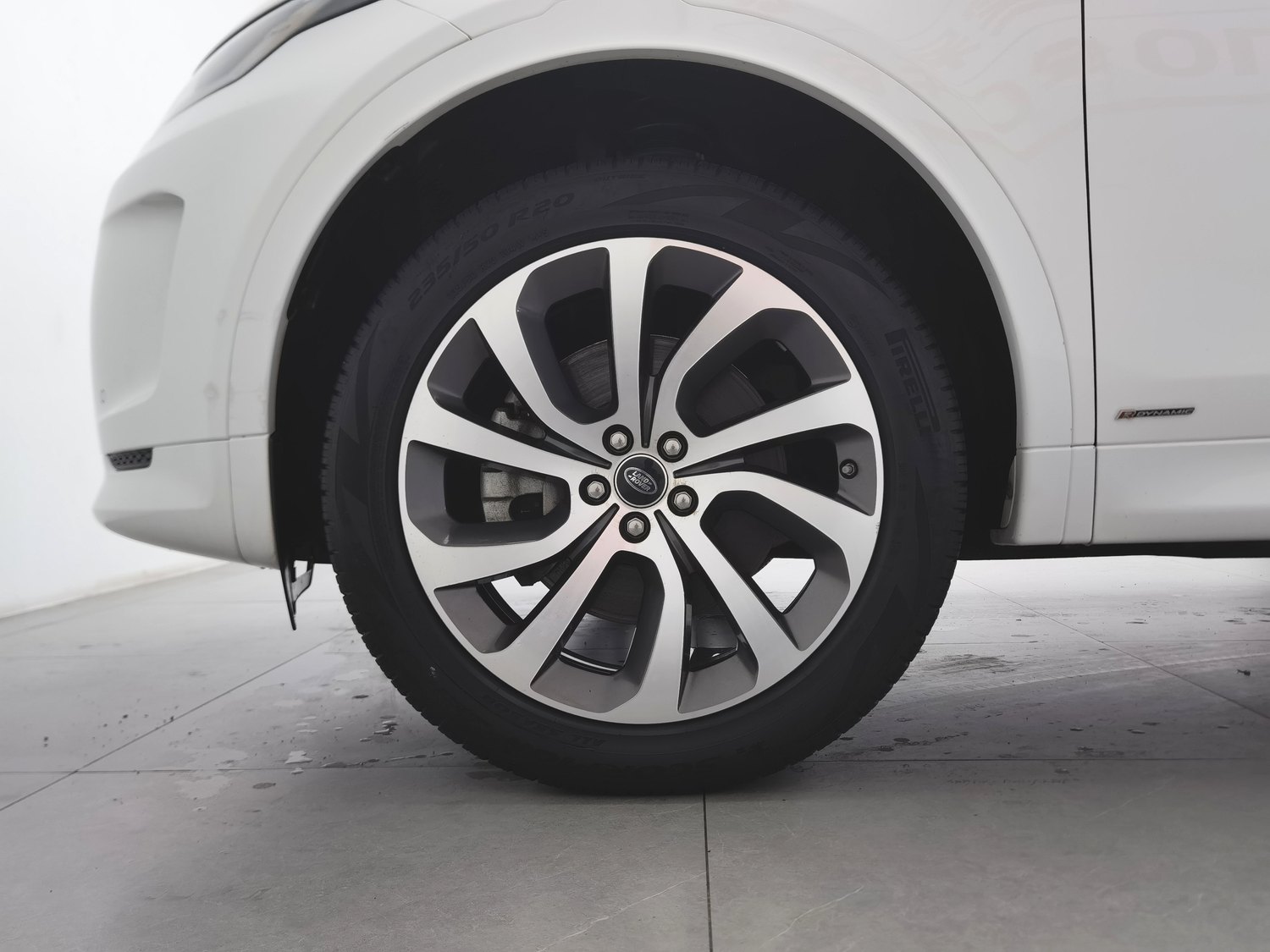 Used Land Rover Discovery 2020 2.0 AT