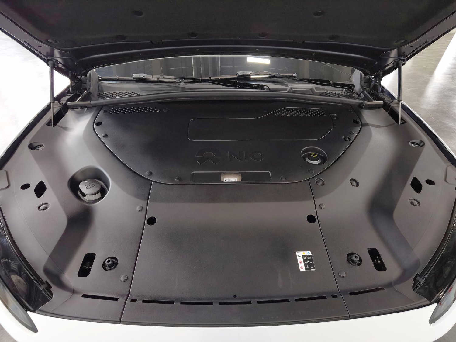 Used NIO ES8 2024