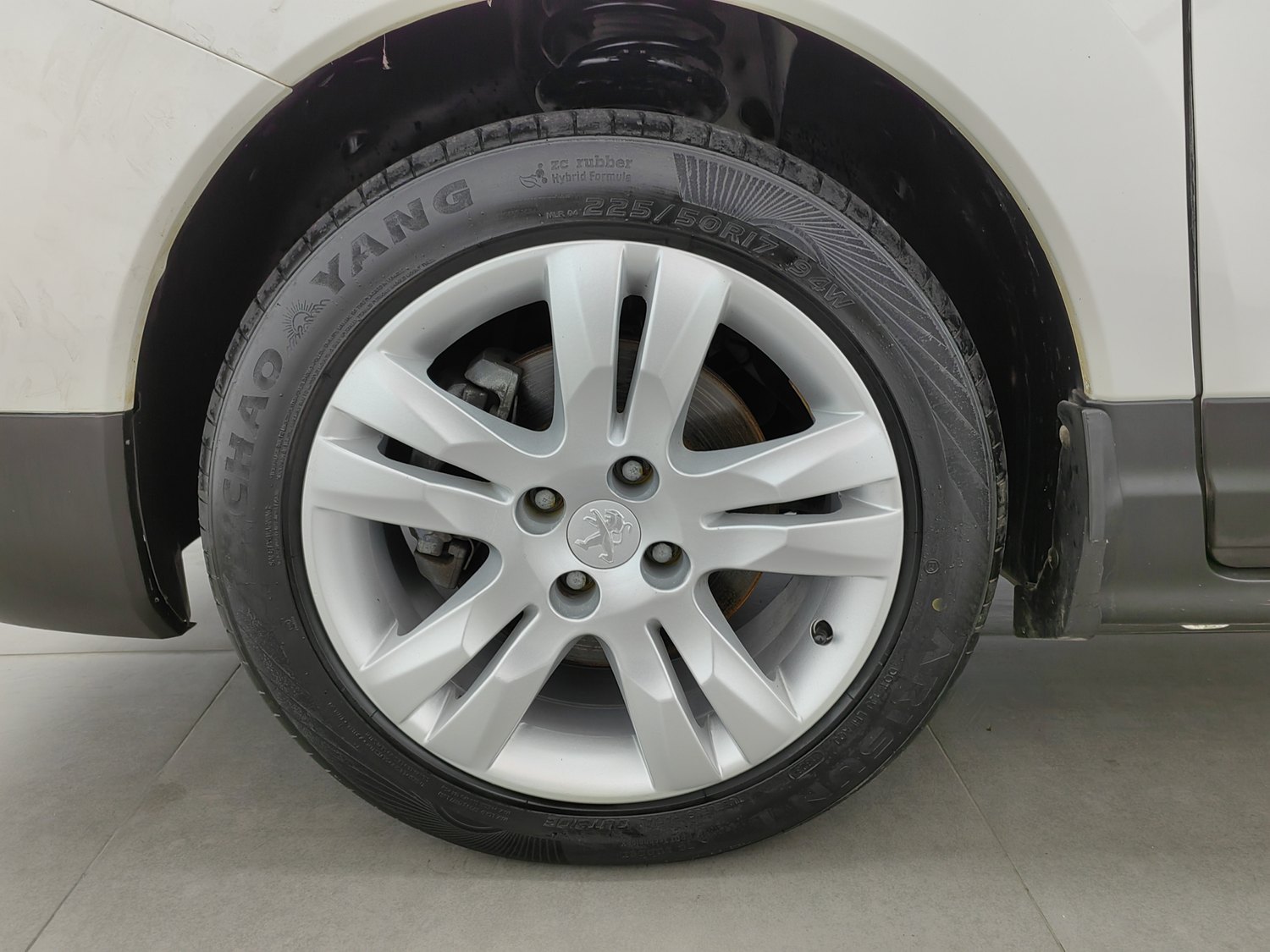 Used Peugeot 3008 2015 2.0 AT