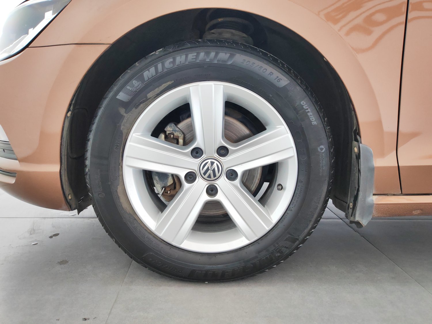 Used Volkswagen Lamando 2015 1.4 MT