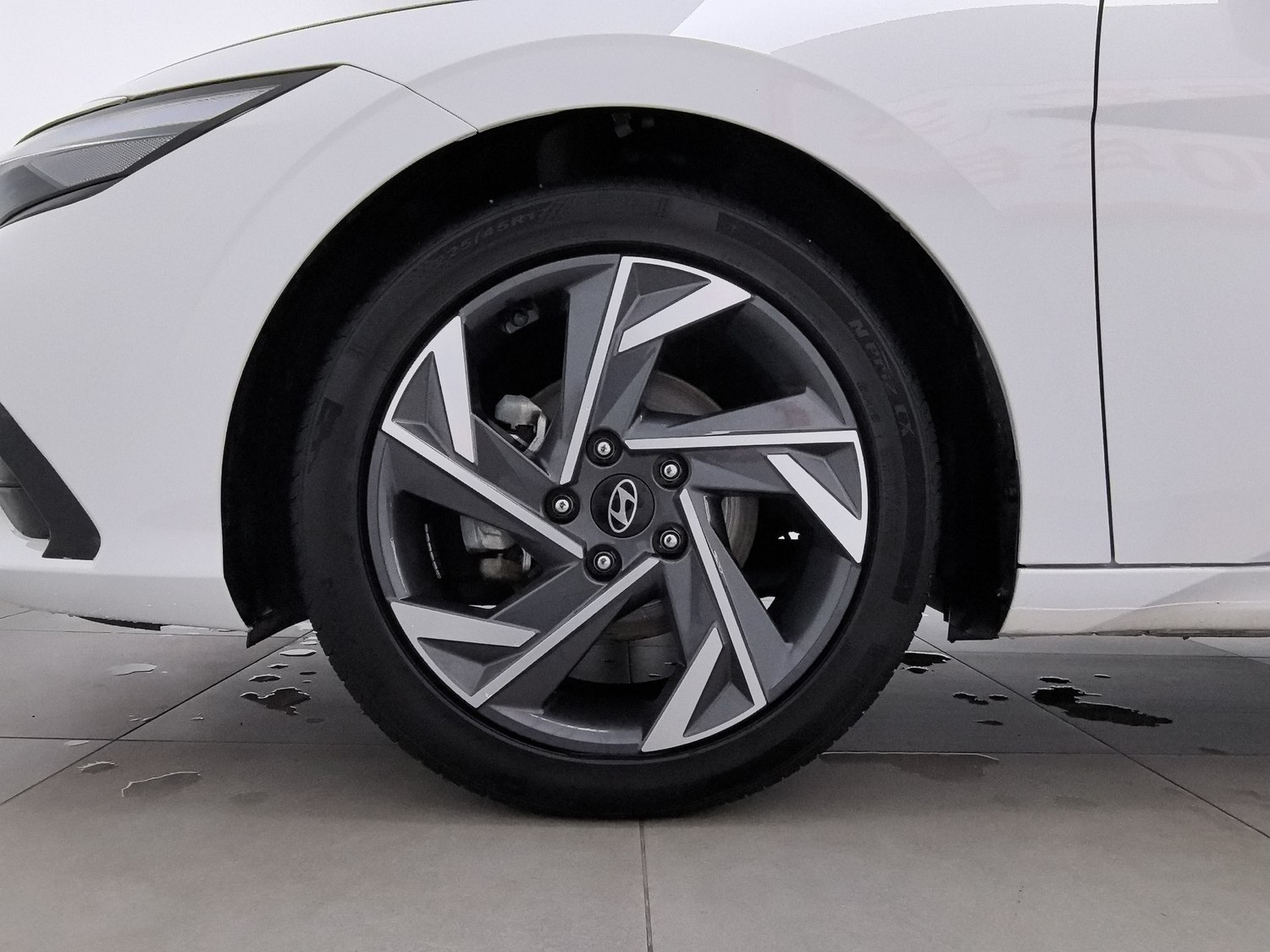 Used Hyundai Avante 2023 1.5 AT