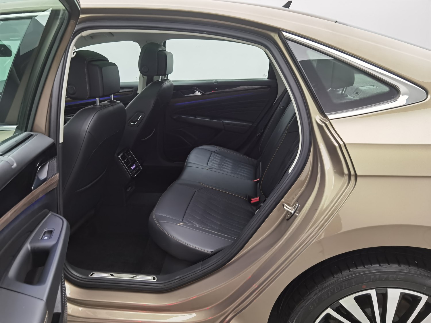 Used Volkswagen Passat 2019 2.0 AT