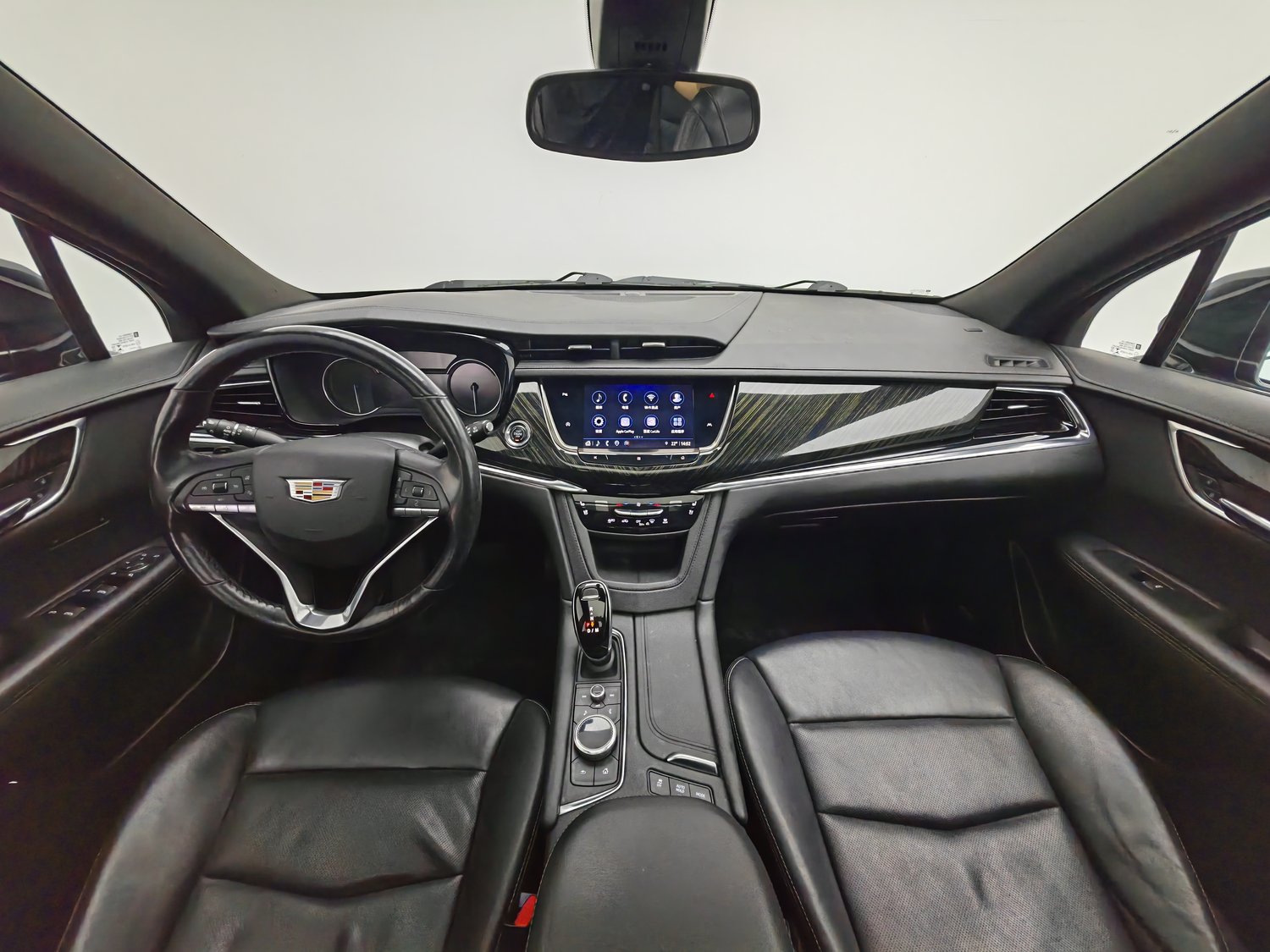 Used Cadillac XT6 2021 2.0 AT