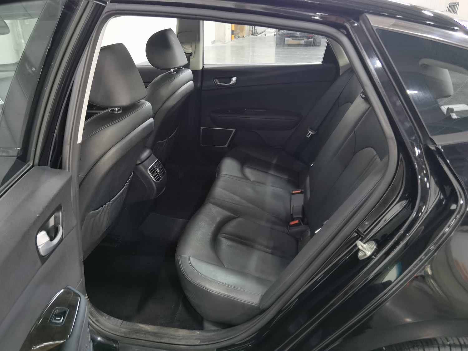 Used Kia K5 2016 1.6 AT