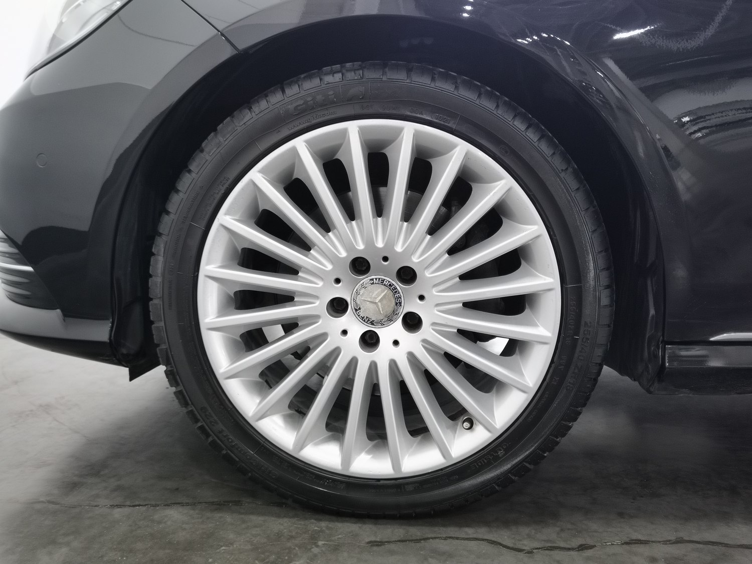 Used Mercedes-Benz E-Class 2015 2.0 AT