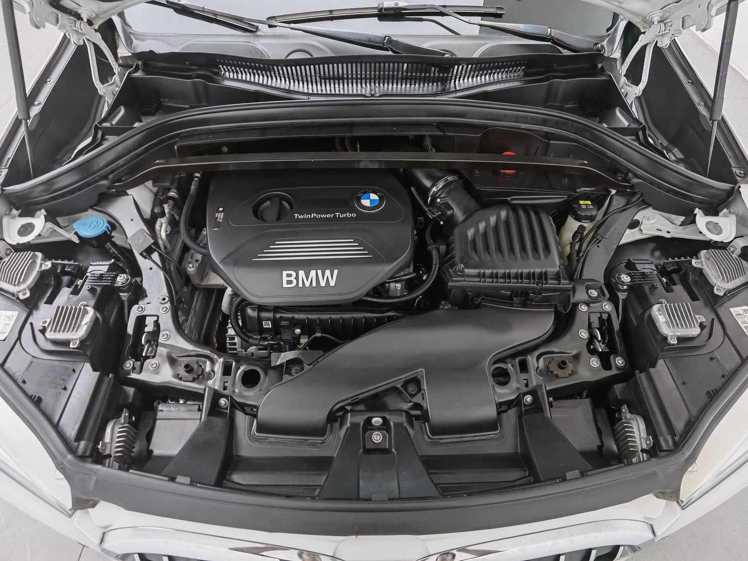 Used BMW X1 2016 1.5 AT