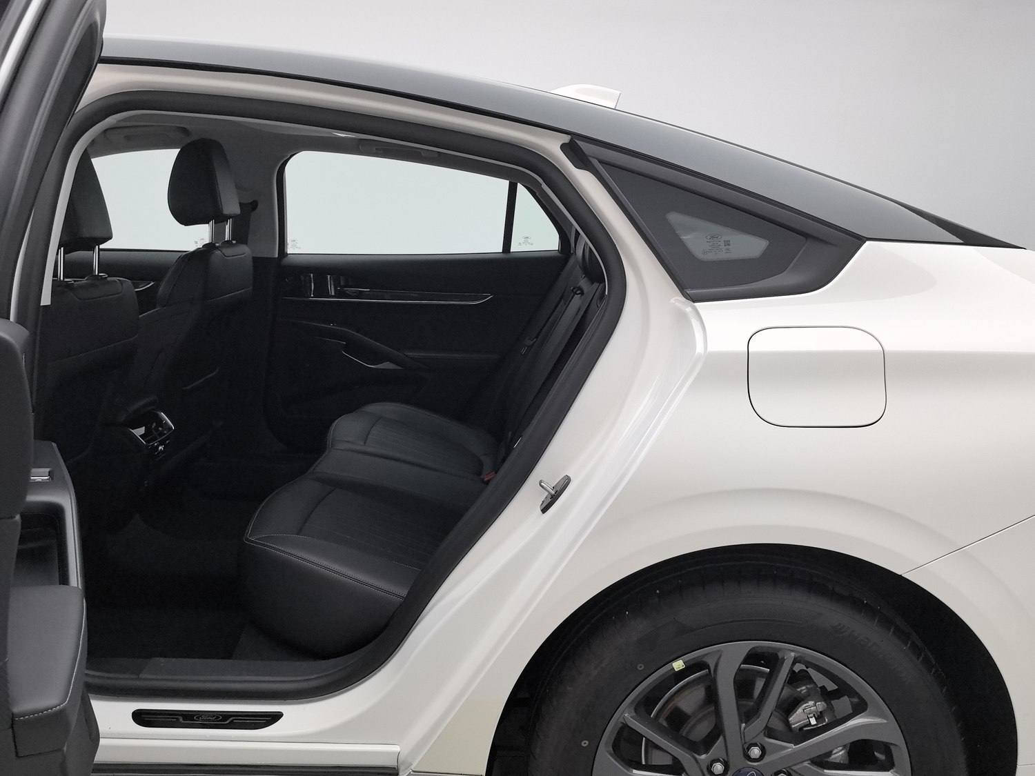 Used Ford Mondeo 2025 2.0 AT