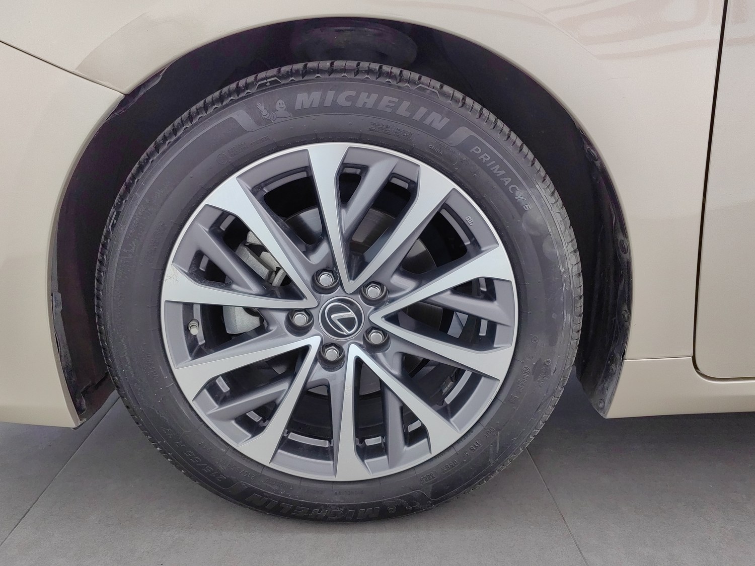 Used Lexus ES 2015 2.0 AT