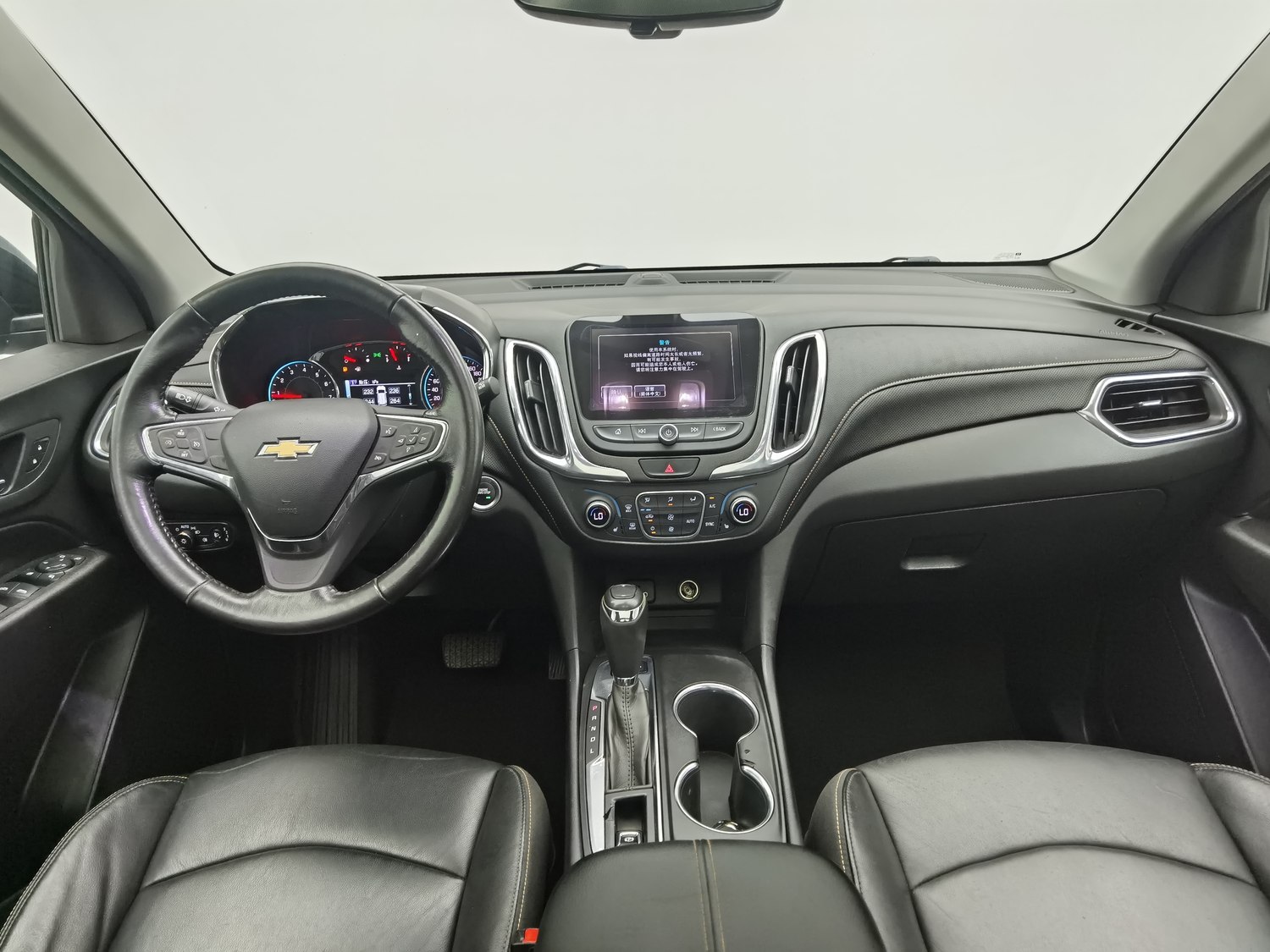 Used Chevrolet Equinox 2018 2.0 AT