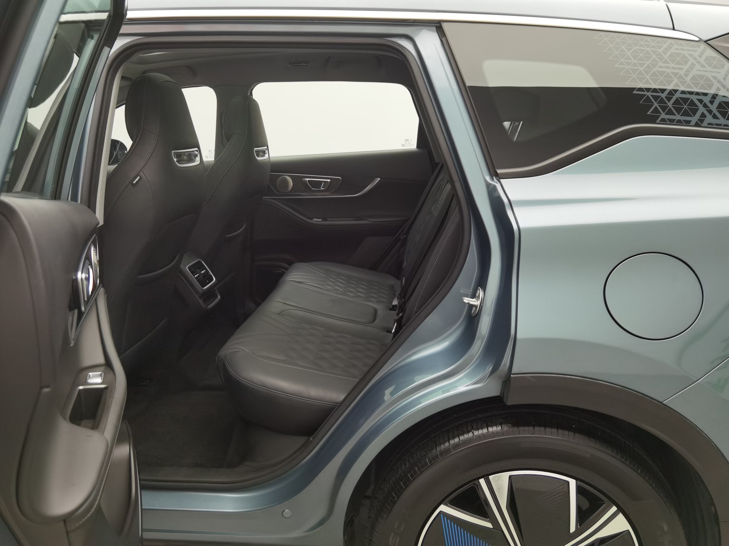 Used Chery Tiggo 7 PLUS NEV 2023 1.5 AT