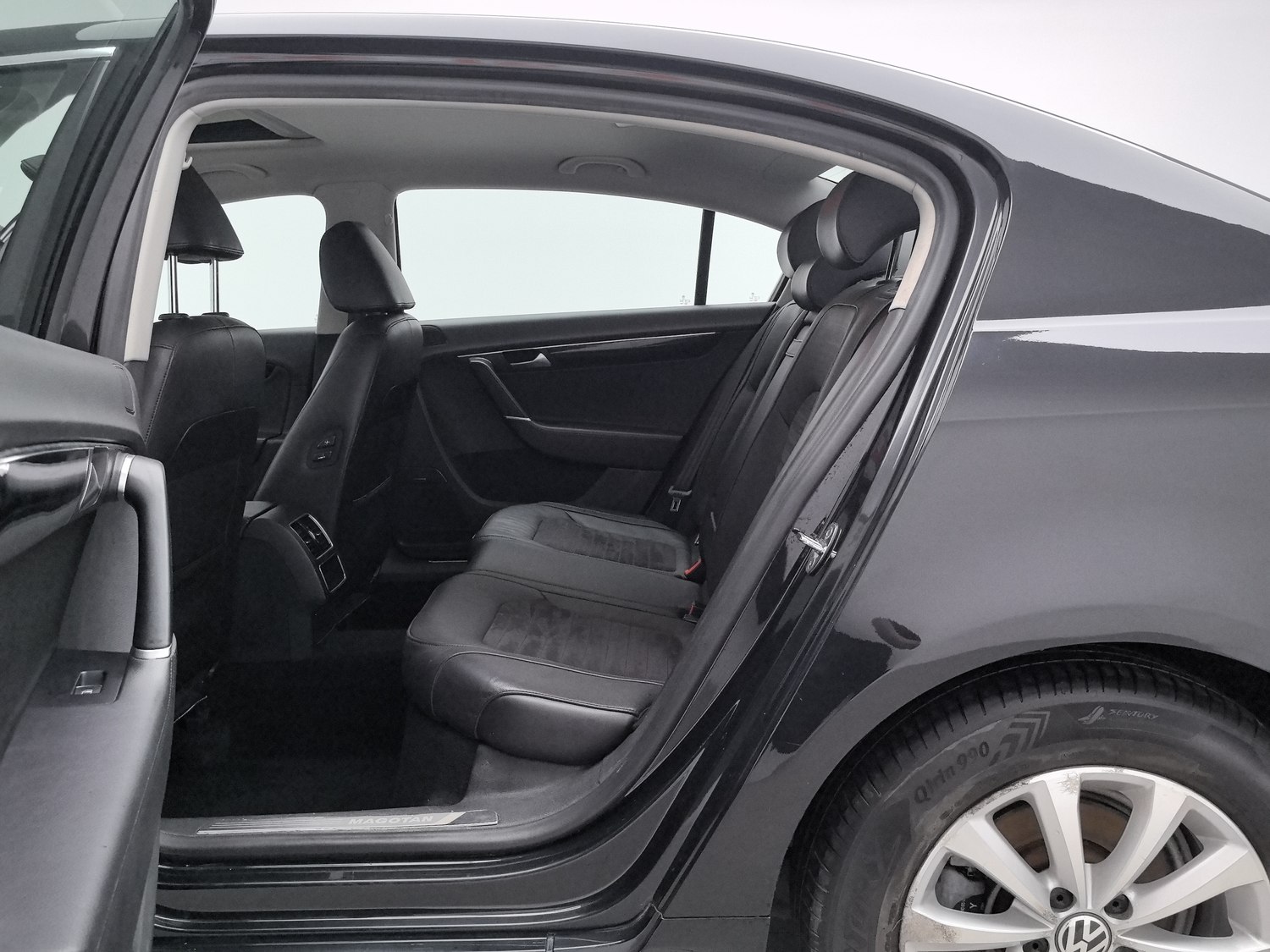 Used Volkswagen Magotan 2015 1.8 AT