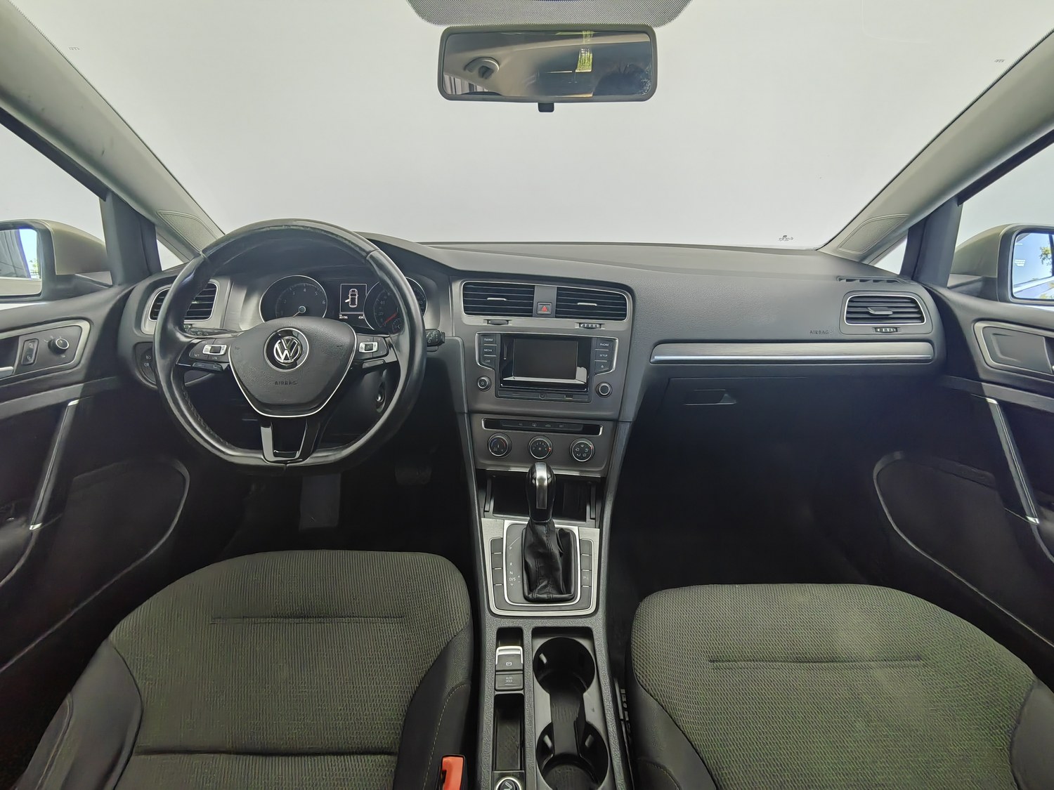 Used Volkswagen Golf 2016 1.6 AT