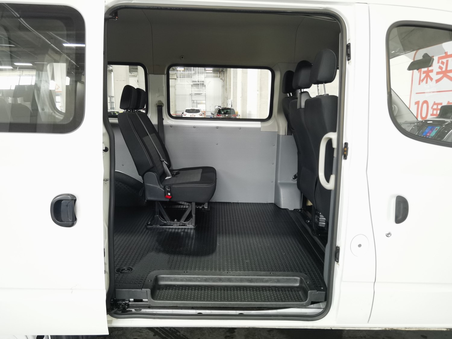 Used SAIC MAXUS V80 2023 2.0 MT