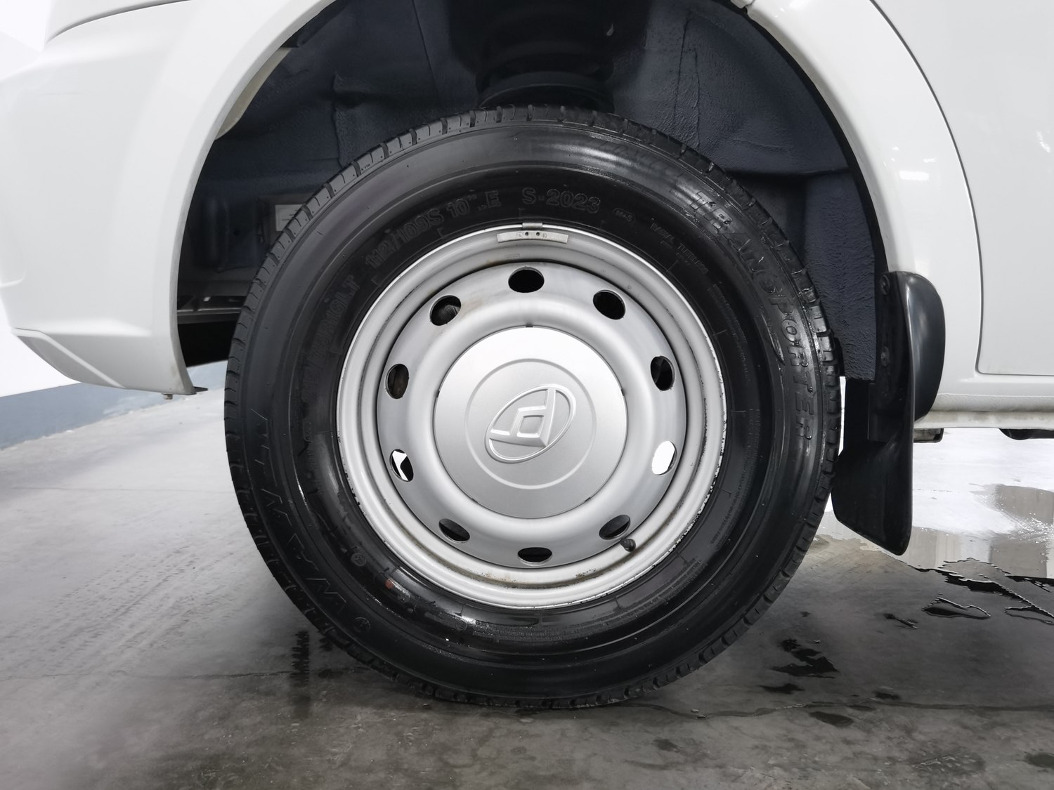Used SAIC MAXUS V80 2023 2.0 MT
