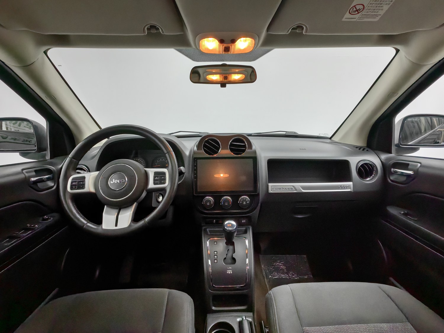 Used Jeep Compass (Import) 2015 2.0 AT