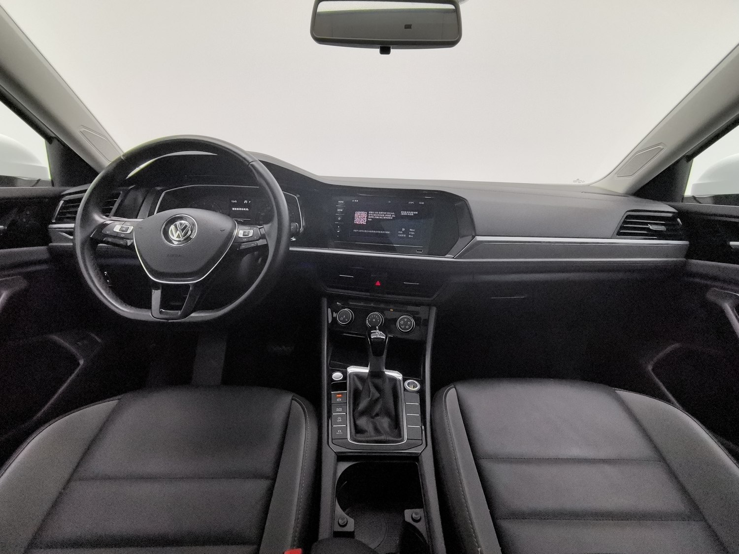 Used Volkswagen Sagitar 2020 1.4 AT