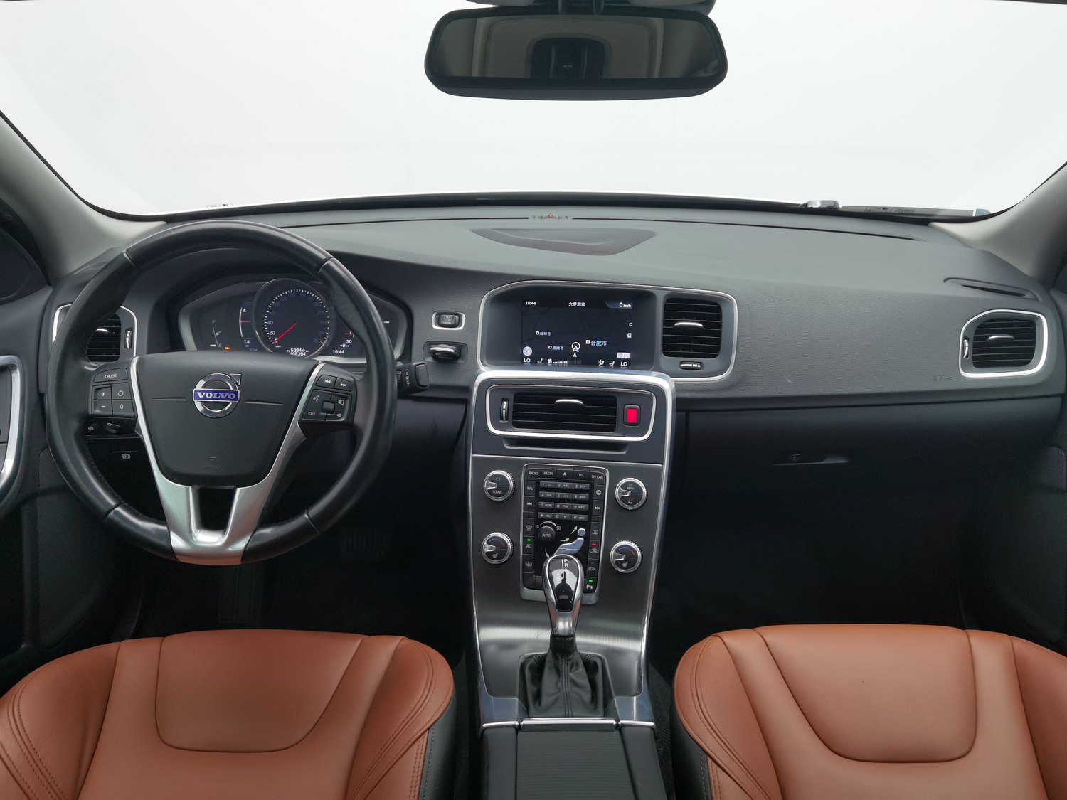 Used Volvo S60 2016 2.0 AT