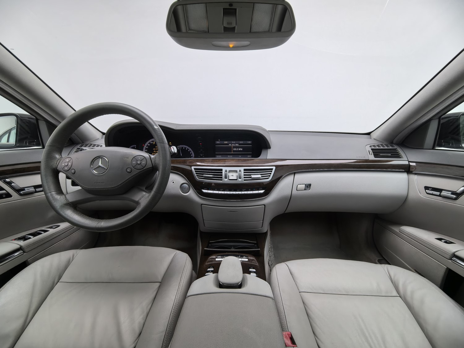 Used Mercedes-Benz S-Class 2010 3.0 AT
