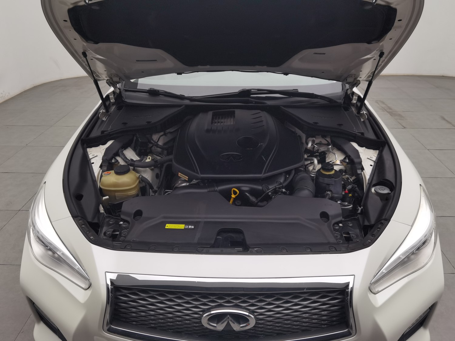 Used Infiniti Q50L 2016 2.0 AT