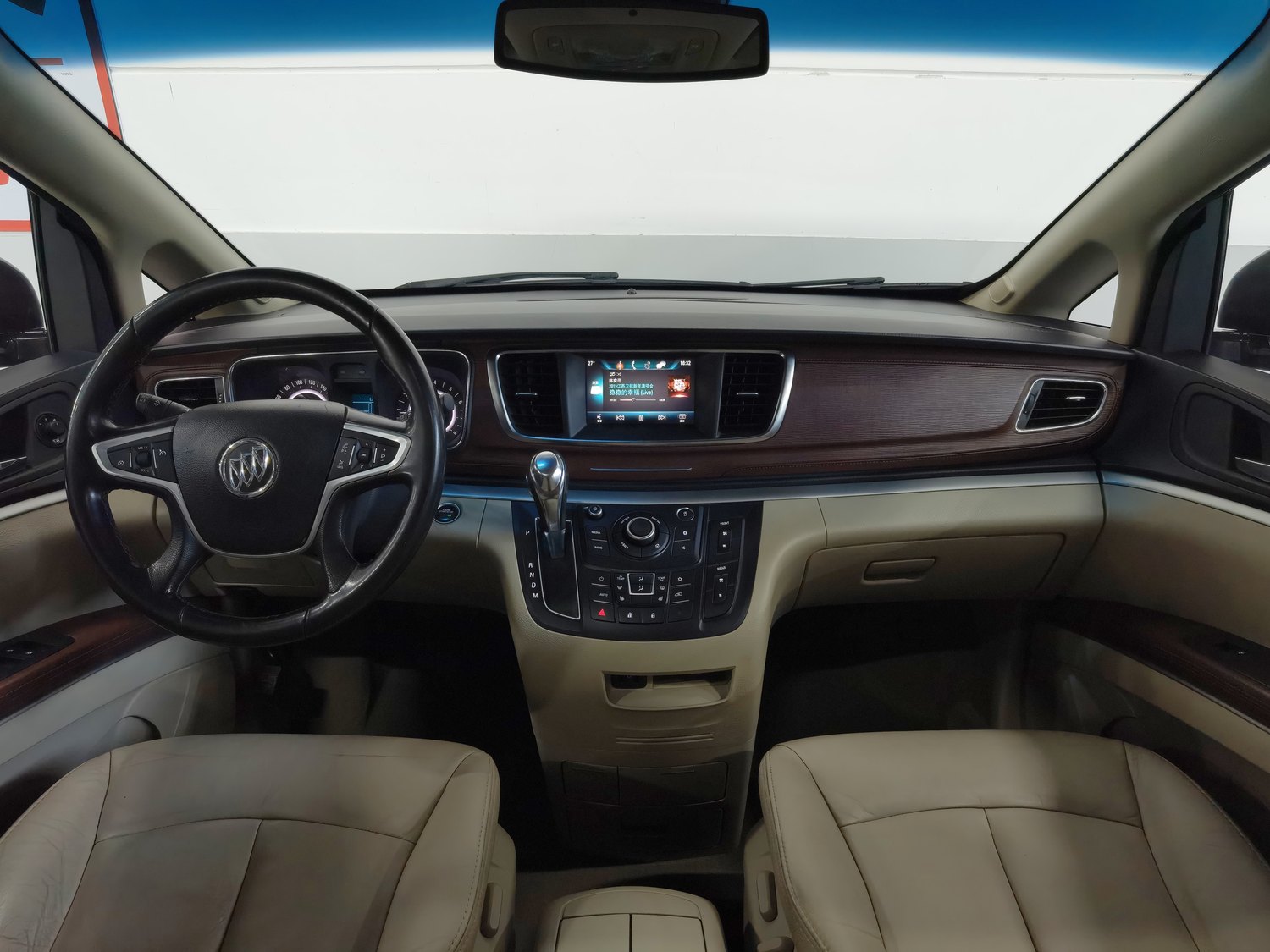 Used Buick GL8 2017 2.5 AT
