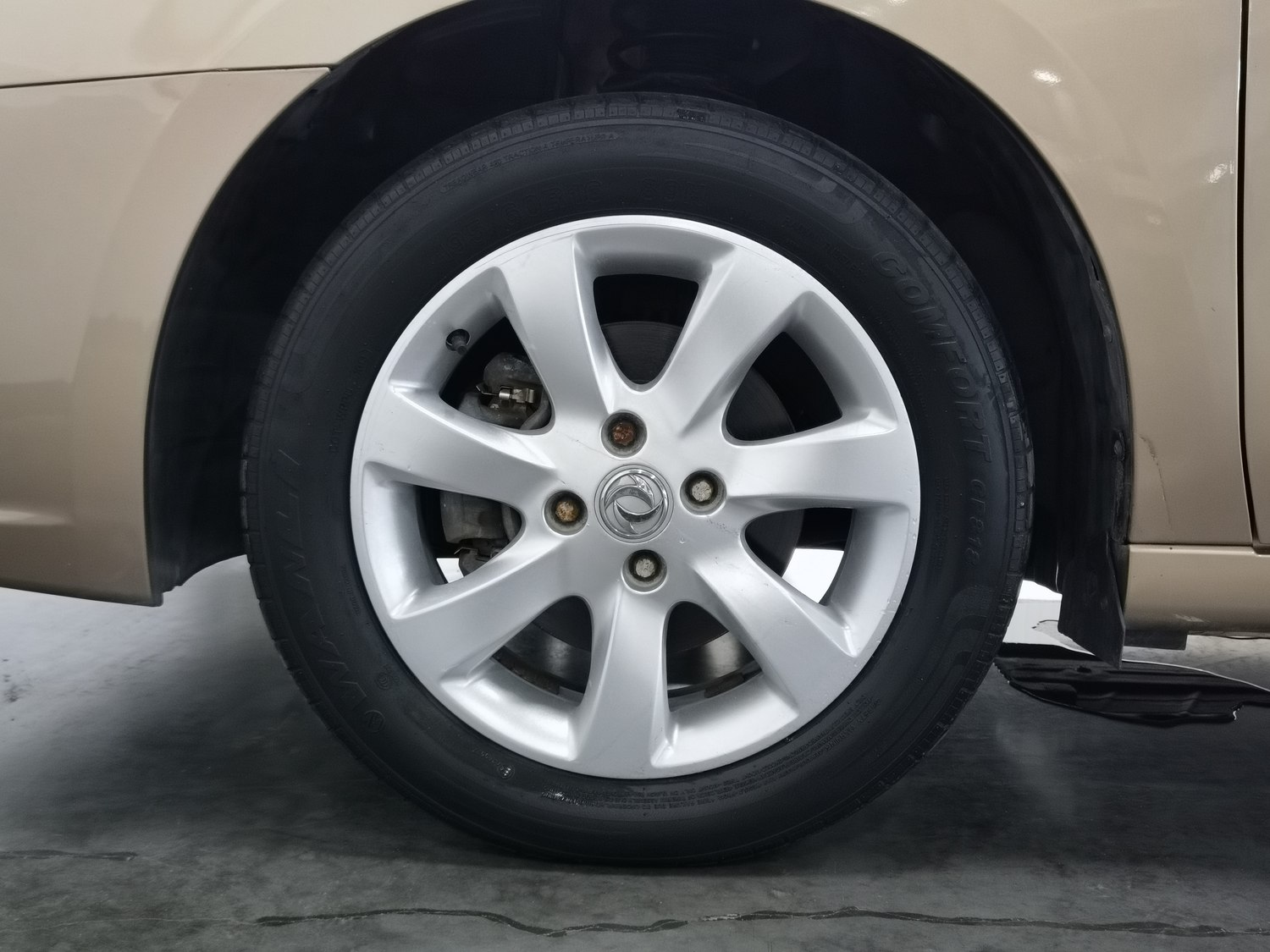 Used Dongfeng Aeolus A60 2012 1.6 MT